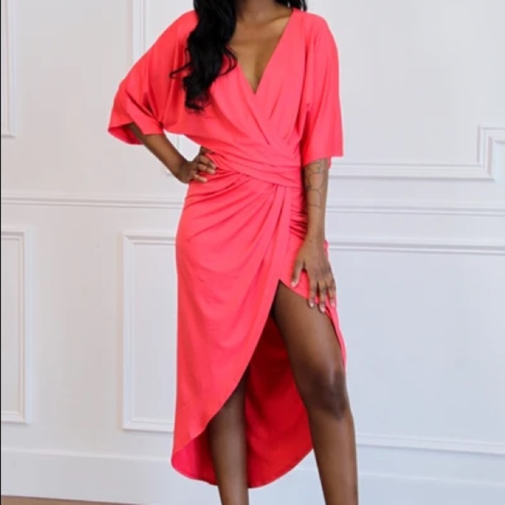 NWT! Bella and Bloom Boutique Coral Midi Dress